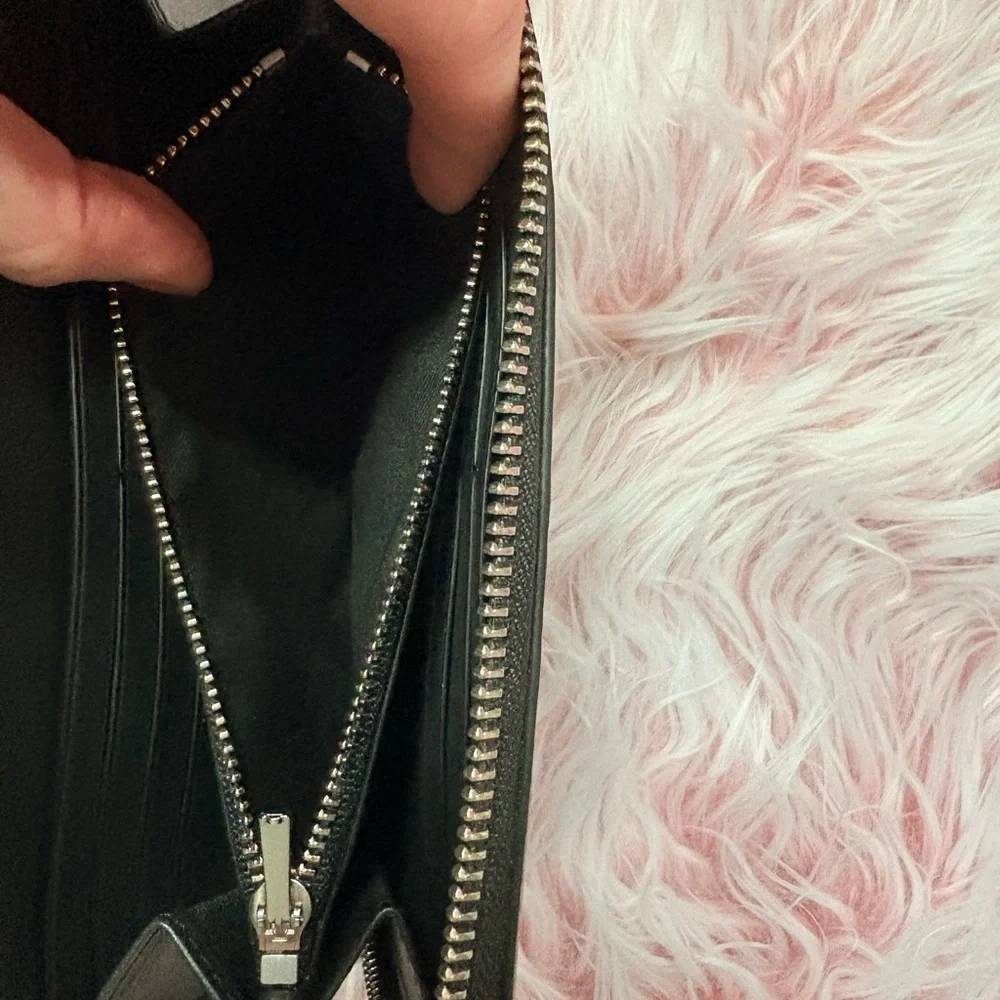 Coach studded zip around wallet - Picture 4 of 5